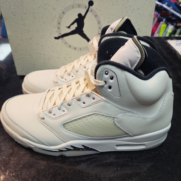 AIR JORDAN 5 RETRO SE 'Sail/Black/Brn/Coconut Milk' Men Size various - FN7405100 - Picture 6 of 12